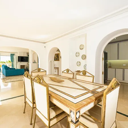 Marbella فيلة *